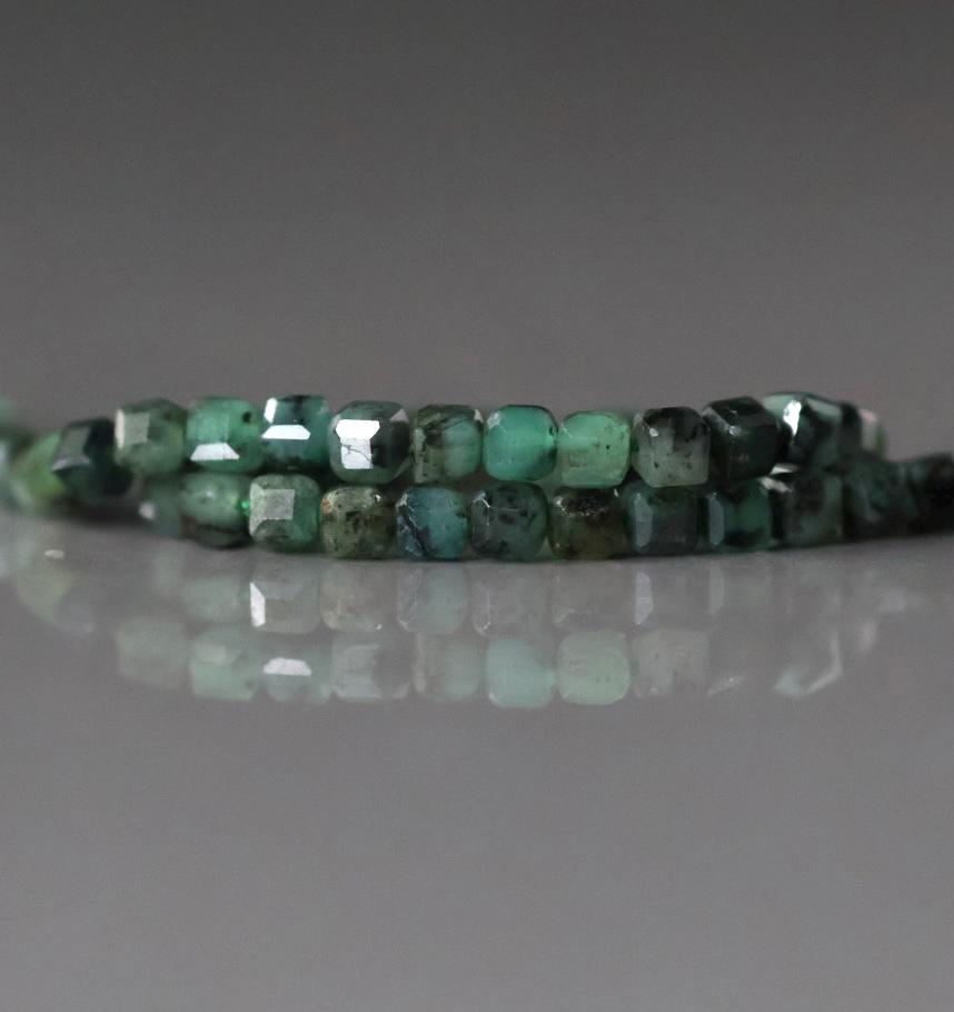 3mm AAA Natural Emerald Beads - Cube Faceted Natural Gemstone 7”
