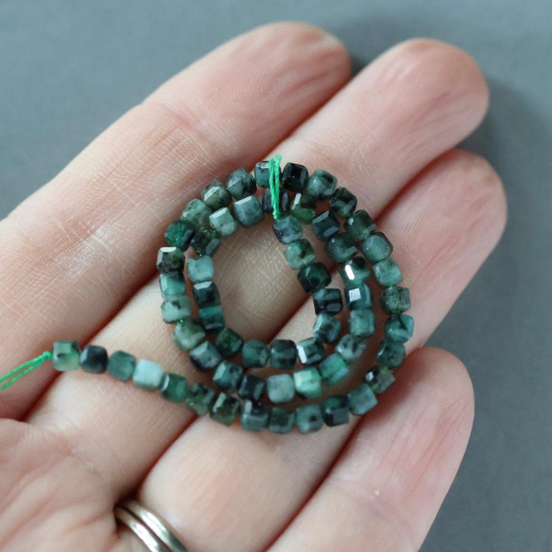 3mm AAA Natural Emerald Beads - Cube Faceted Natural Gemstone 7”