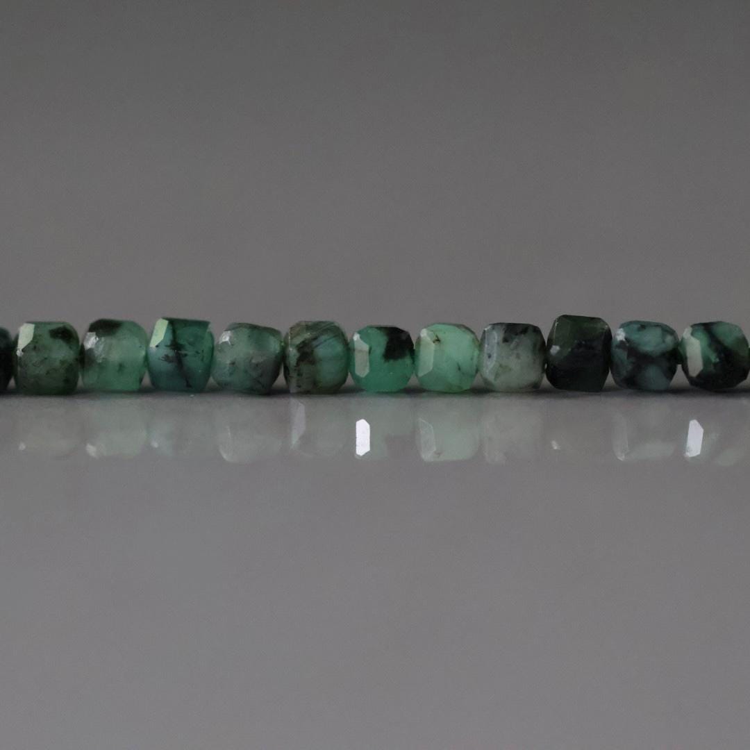 3mm AAA Natural Emerald Beads - Cube Faceted Natural Gemstone 7”