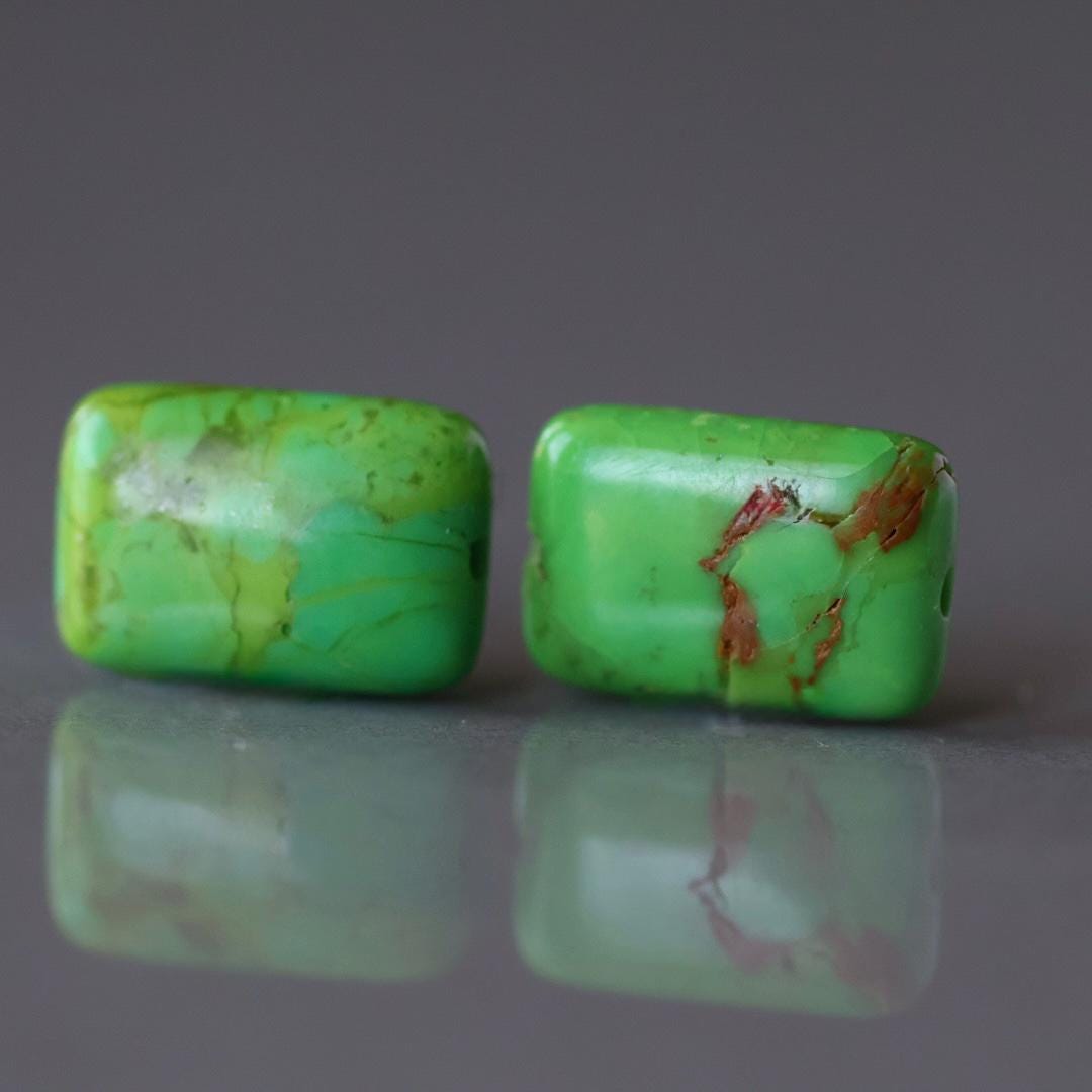 8×12mm Green Arizona Turquoise Flat Beads – Natural Gemstone - 2 pcs