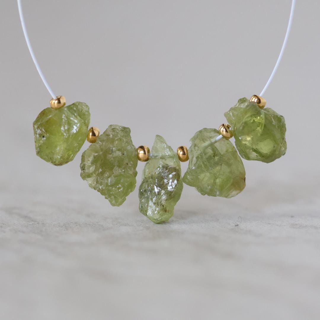 9-11mm Raw Peridot Nugget Beads Briolette 5 Pieces Freeform Chunks Rough Gemstone Green For DIY Jewelry Making