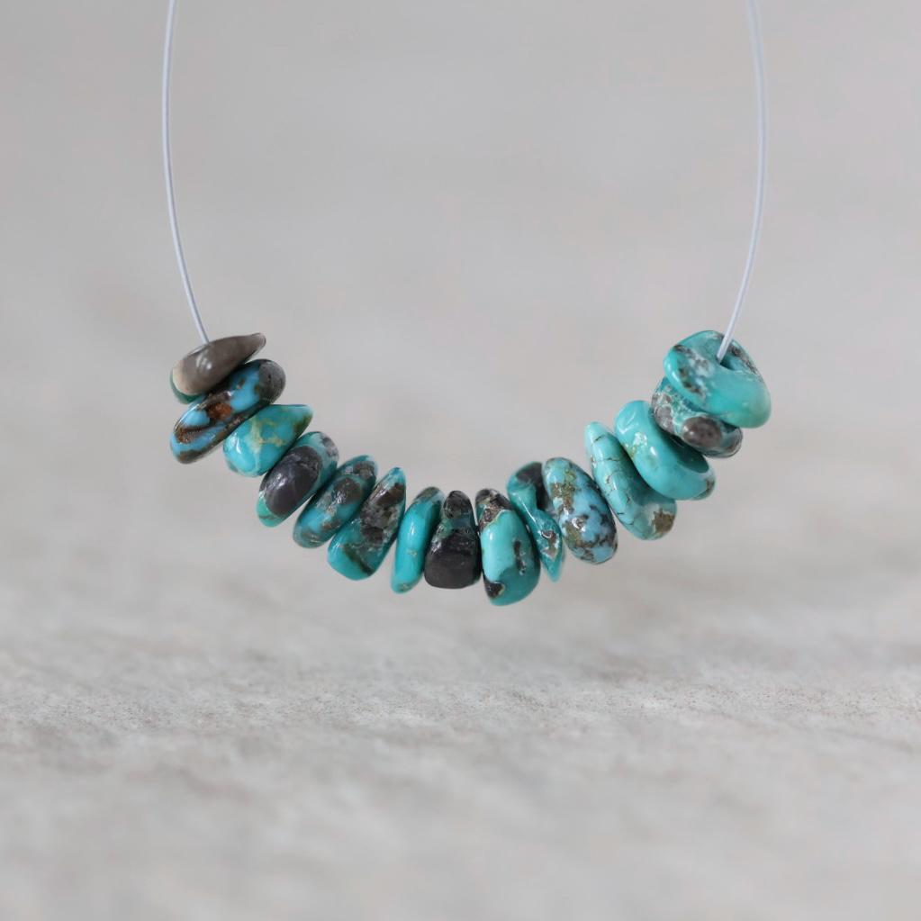 Rare AAA Carico Lake Turquoise Chip Beads Nuggets Smooth 4-6mm 15 PCs Nevada Turquoise Gemstone Beads DIY Jewelry Making