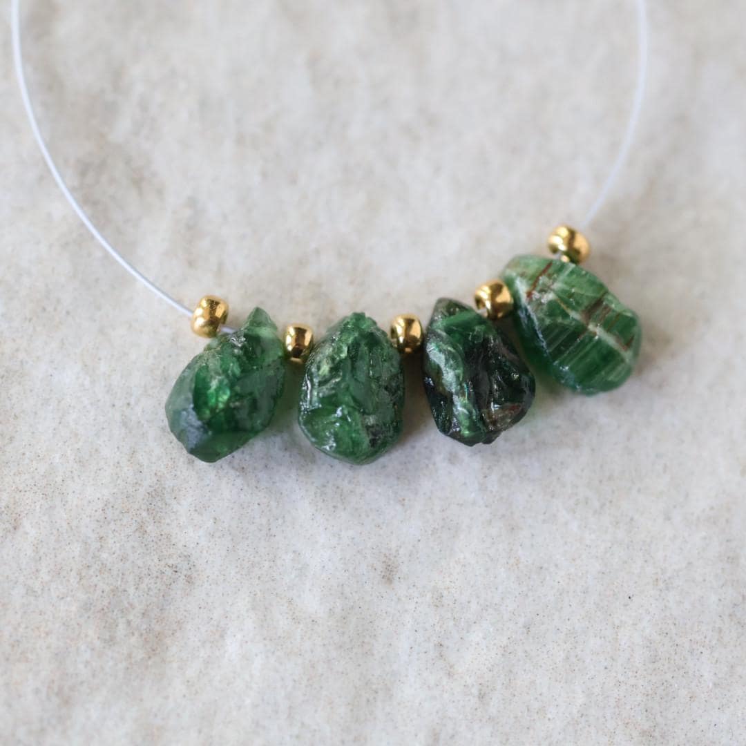 Tiny Raw Tsavorite Briolette Beads Green Garnet Drops Teardrops 4 PCs Natural Gemstone For DIY Jewelry Making Earrings January Birthstone