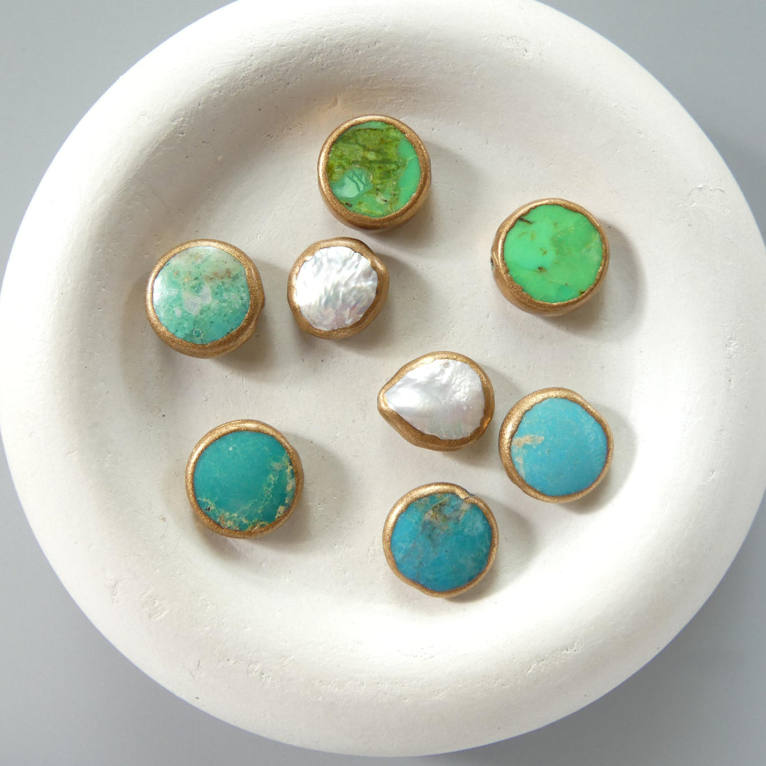 1 Piece Copper Wrapped Turquoise Coin Beads Green Blue Gemstone Beads Copper Wrapped Pearl Coin Beads Jewelry Making DIY Earrings Pendant