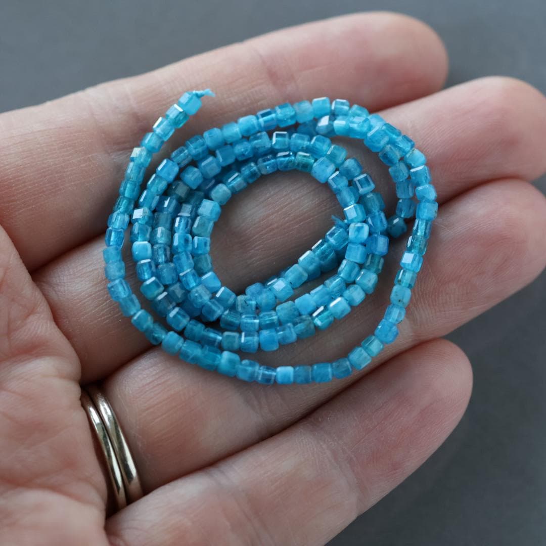 2.5mm Blue Apatite Beads ‚Äì Tiny Faceted Cube Natural Gemstone 15" Strand