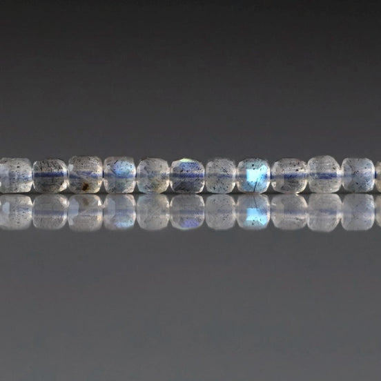 2.5mm AAA Labradorite Cube Beads Faceted Genuine Blue Flash Beads 15" Sparkly Gemstone Beads for DIY Jewelry Making Crafter Gift