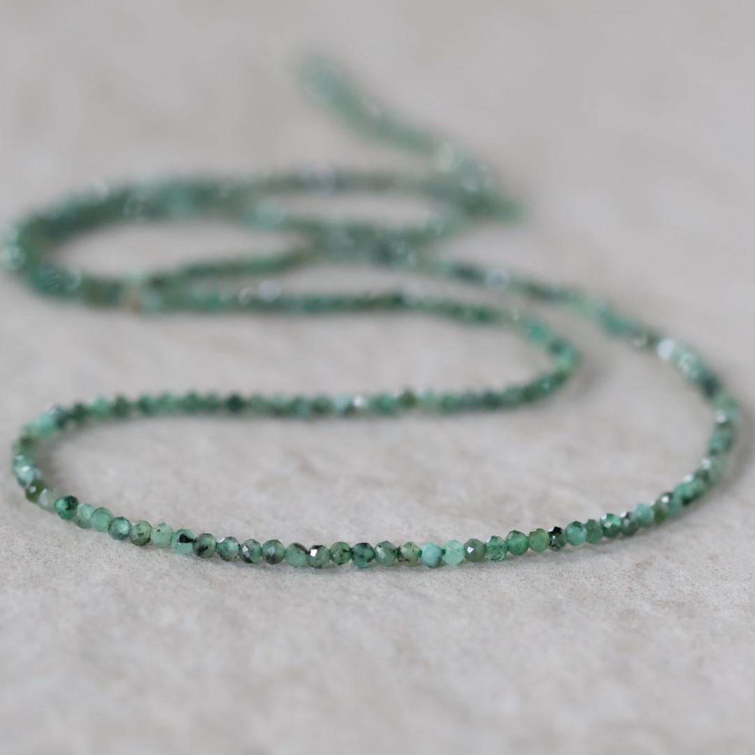 2mm Natural Emerald Beads Faceted Round 15” Raw Emerald Gemstone For FIY Jewelry Making Supplies Beading
