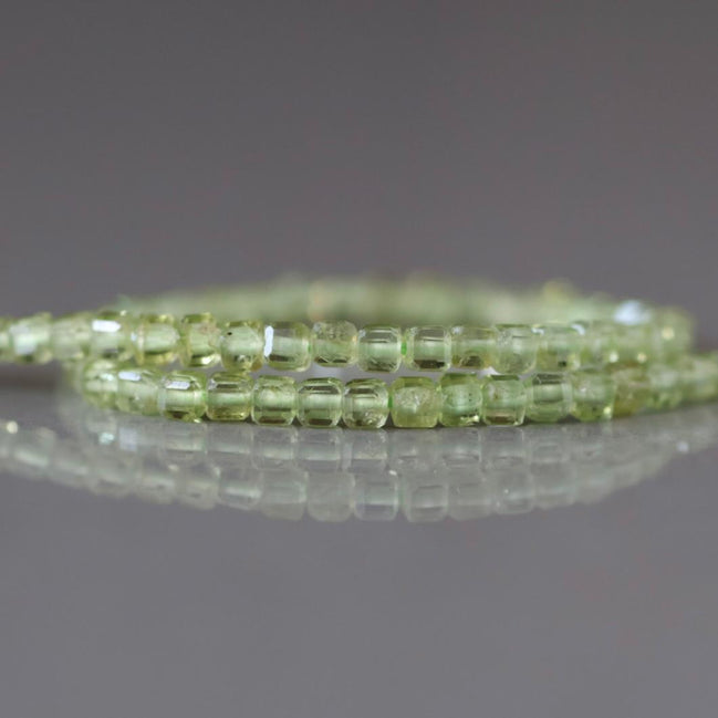2mm AAA Peridot Faceted Cube Beads 15" Transparent Green Gemstone Beads for Jewelry Making Beading Craft Gift August Birthstone Beads