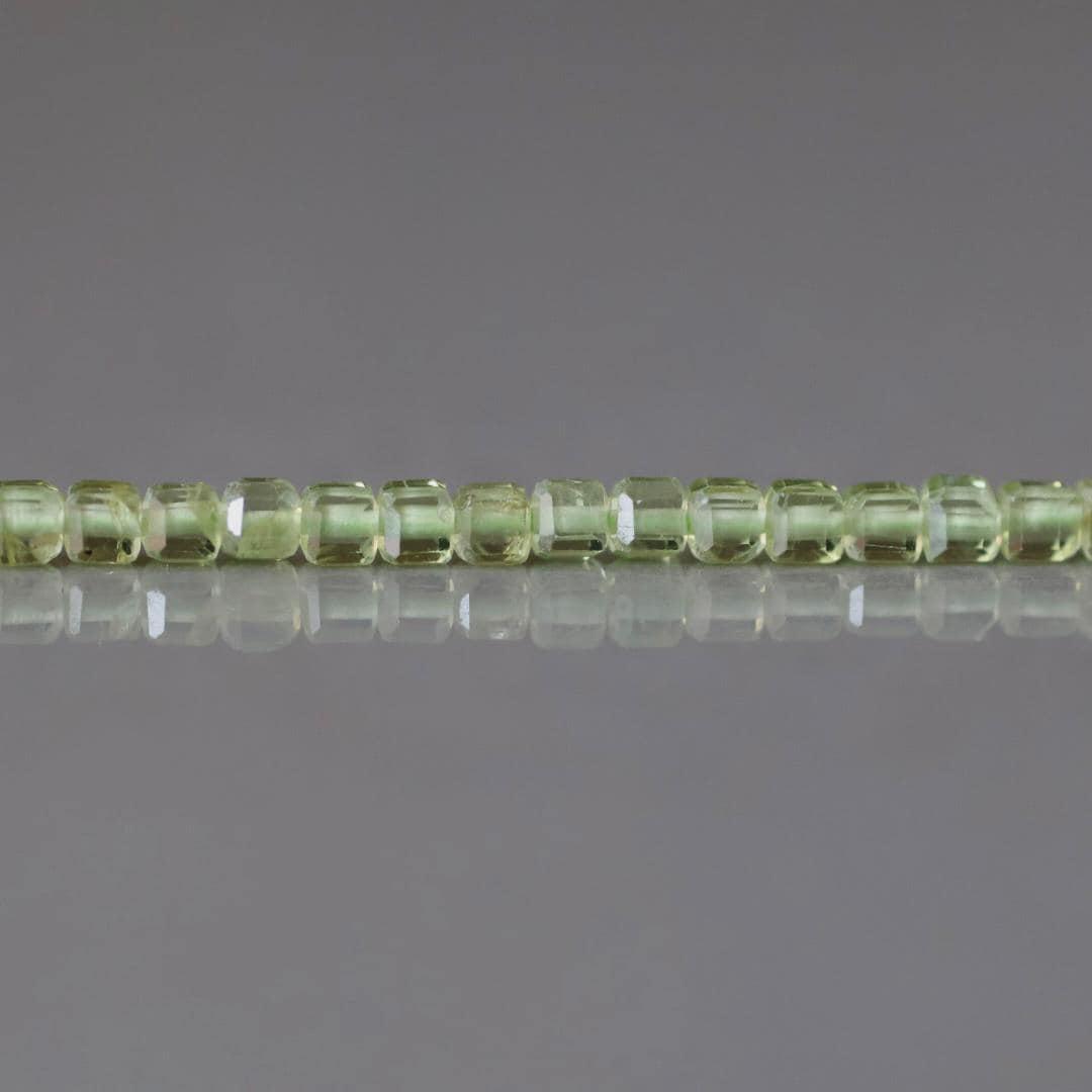 2mm AAA Peridot Faceted Cube Beads 15" Transparent Green Gemstone Beads for Jewelry Making Beading Craft Gift August Birthstone Beads