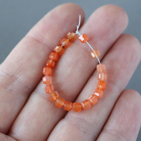 3mm Salmon Agate Cube Beads – Faceted Cube Micro Gemstone - 20 pcs