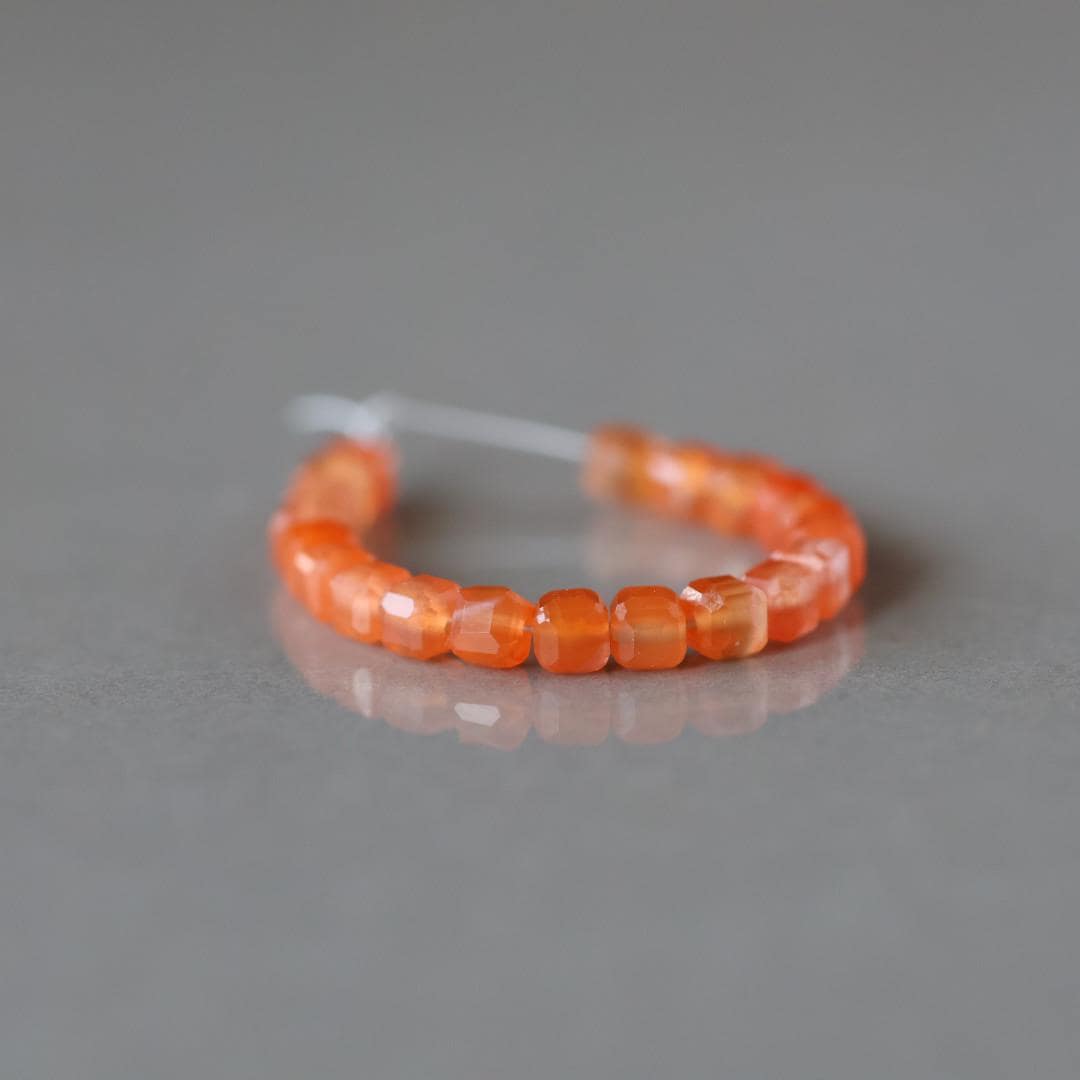 3mm Salmon Agate Cube Beads – Faceted Cube Micro Gemstone - 20 pcs