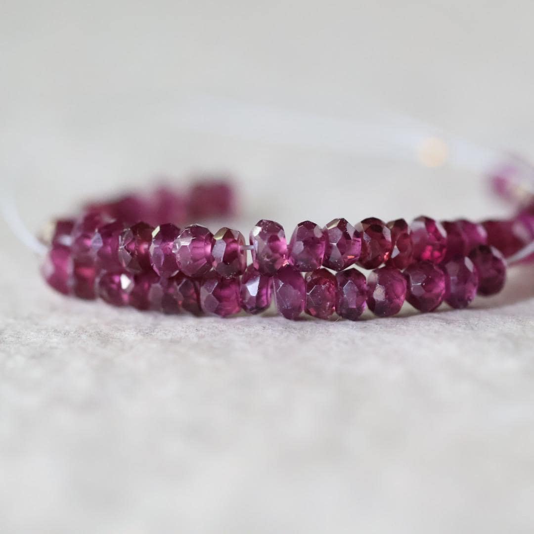 4mm AAA Berry Garnet Beads Faceted Beads 4” Natural Rhodolite Garnet Gemstone Beads for DIY Jewelry Making Beading Crafter Gift