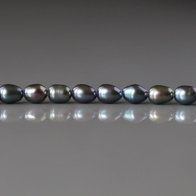 4mm Peacock Pearls Black Freshwater Pearl Beads Rice Shape Pearls 20 Beads Beading Crafter Gift June Birthstone DIY Jewelry
