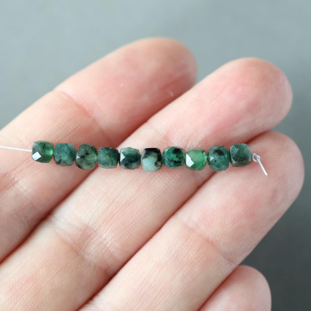 4mm AAA Natural Emerald Beads Cube Faceted 10 PCs Raw Emerald Genuine Gemstone Beads Genuine Emerald for Jewelry Making Beading Craft Gift
