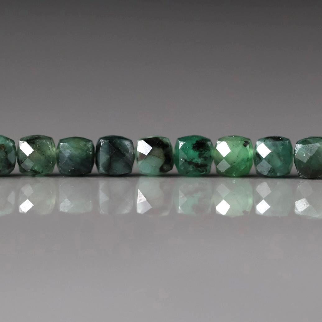 4mm AAA Natural Emerald Beads Cube Faceted 10 PCs Raw Emerald Genuine Gemstone Beads Genuine Emerald for Jewelry Making Beading Craft Gift