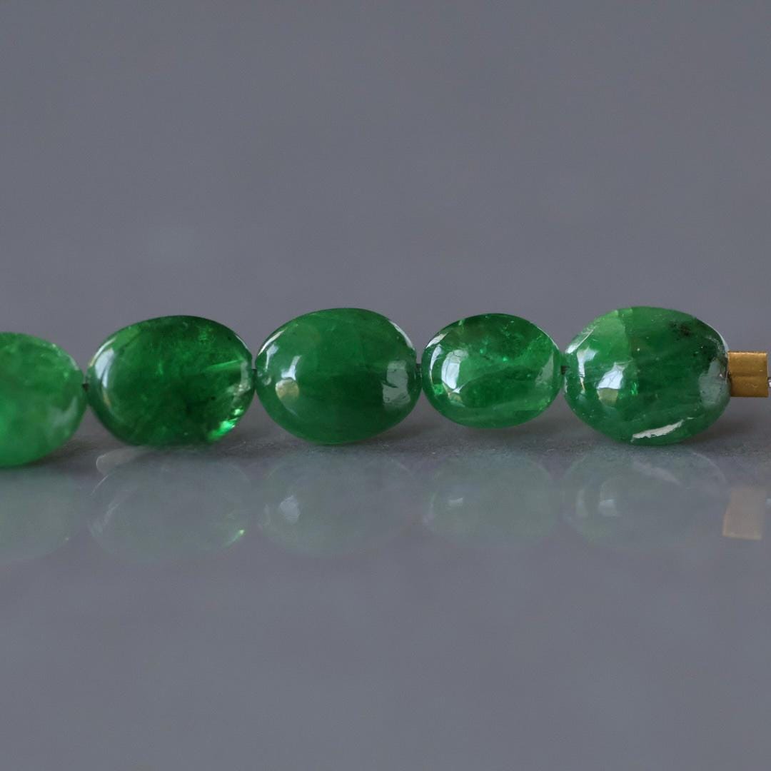 4mm Tsavorite Garnet Beads – Smooth Oval Natural Gemstone - 8 pcs