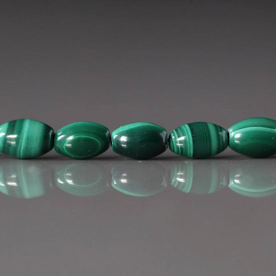4x6mm Malachite Oval Beads Smooth 15" Vivid Green Malachite Gemstone Beads for Jewelry Making Beading Gift Crafter DIY Necklace