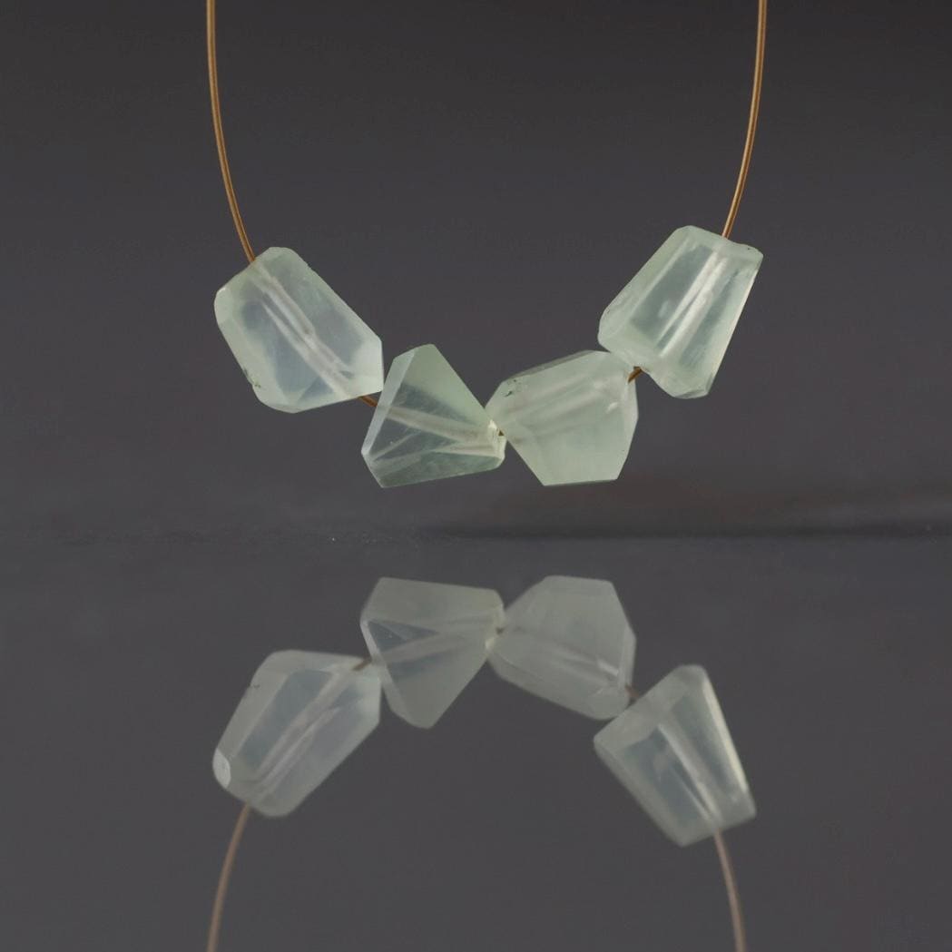 6mm Prehnite Nugget Beads Freeform Chunks Pale Green Natural Gemstone Beads Beading Crafter Gift DIY jewelry making