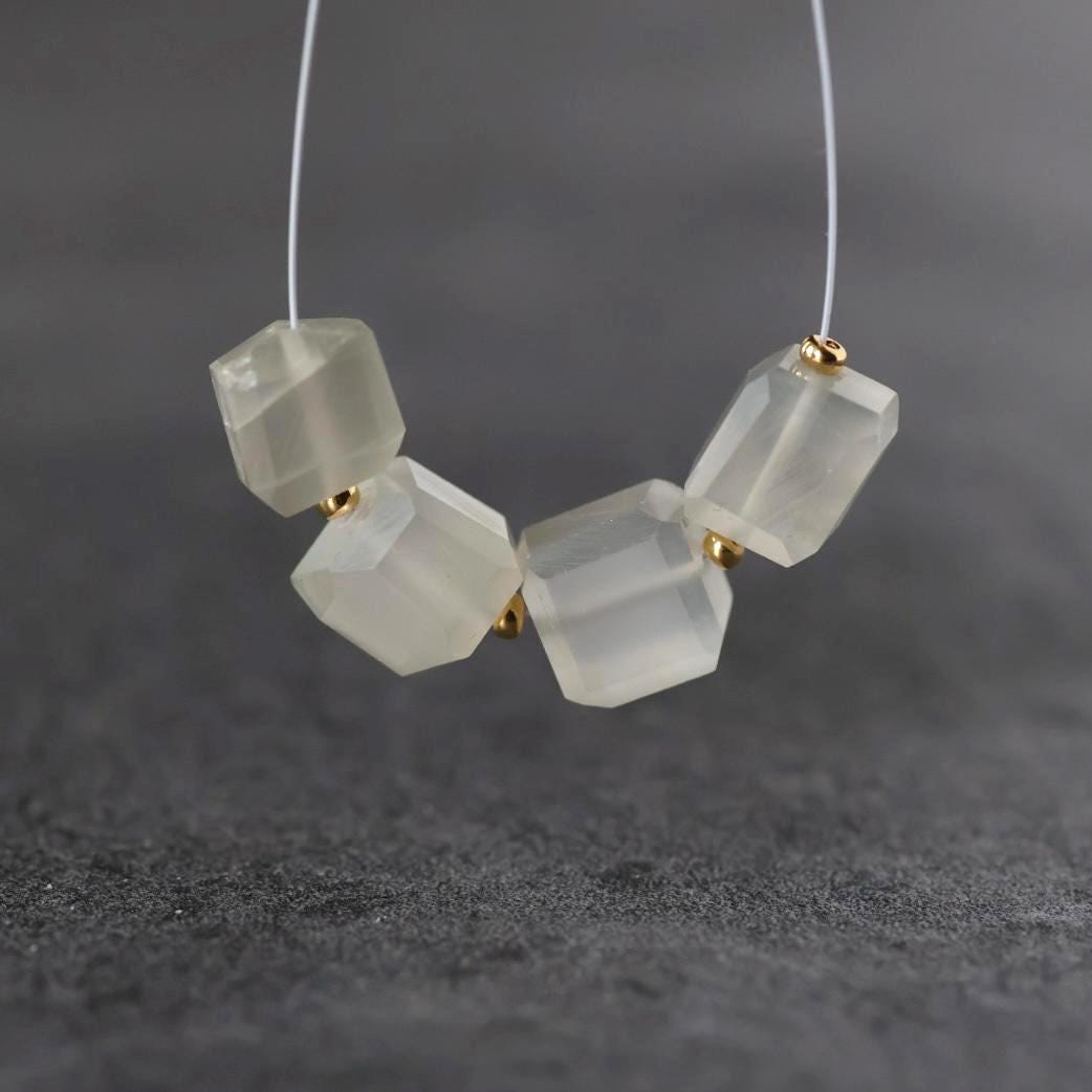 7mm 8mm AAA Ceylon White Moonstone Beads Nuggets Chunks 4 Pcs Gemstone Beads for Silk Knotting Jewelry Making DIY Necklace Earrings