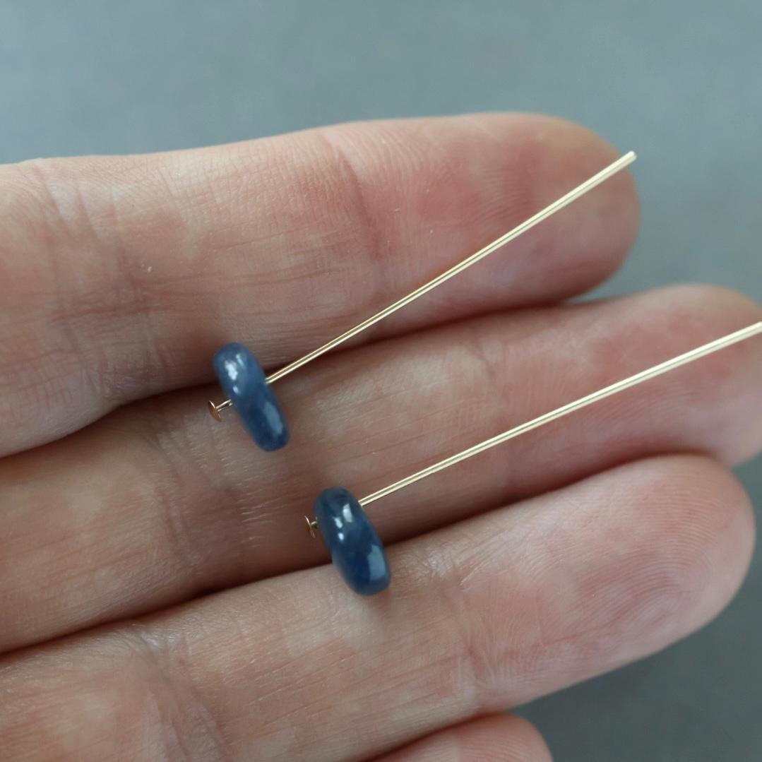 Natural Blue Sapphire Cabochon Beads Top Drilled Briolettes 2 PCs 7x9mm Smooth Drops Sapphire Genuine Gemstone DIY Jewelry Earrings Pendant