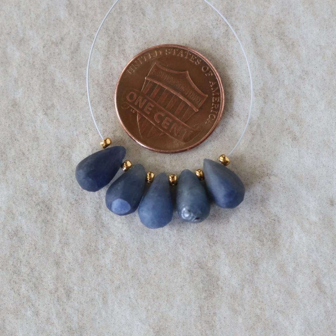 Natural Blue Sapphire Matte Briolette Beads Teardrops Drops 5x9mm 5 PCs Raw Sapphire Gemstone for DIY Jewelry Making