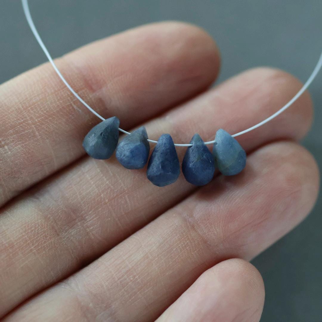 Natural Blue Sapphire Matte Briolette Beads Teardrops Drops 7-8mm 5 PCs Raw Sapphire Genuine Gemstone Beads DIY Jewelry Making