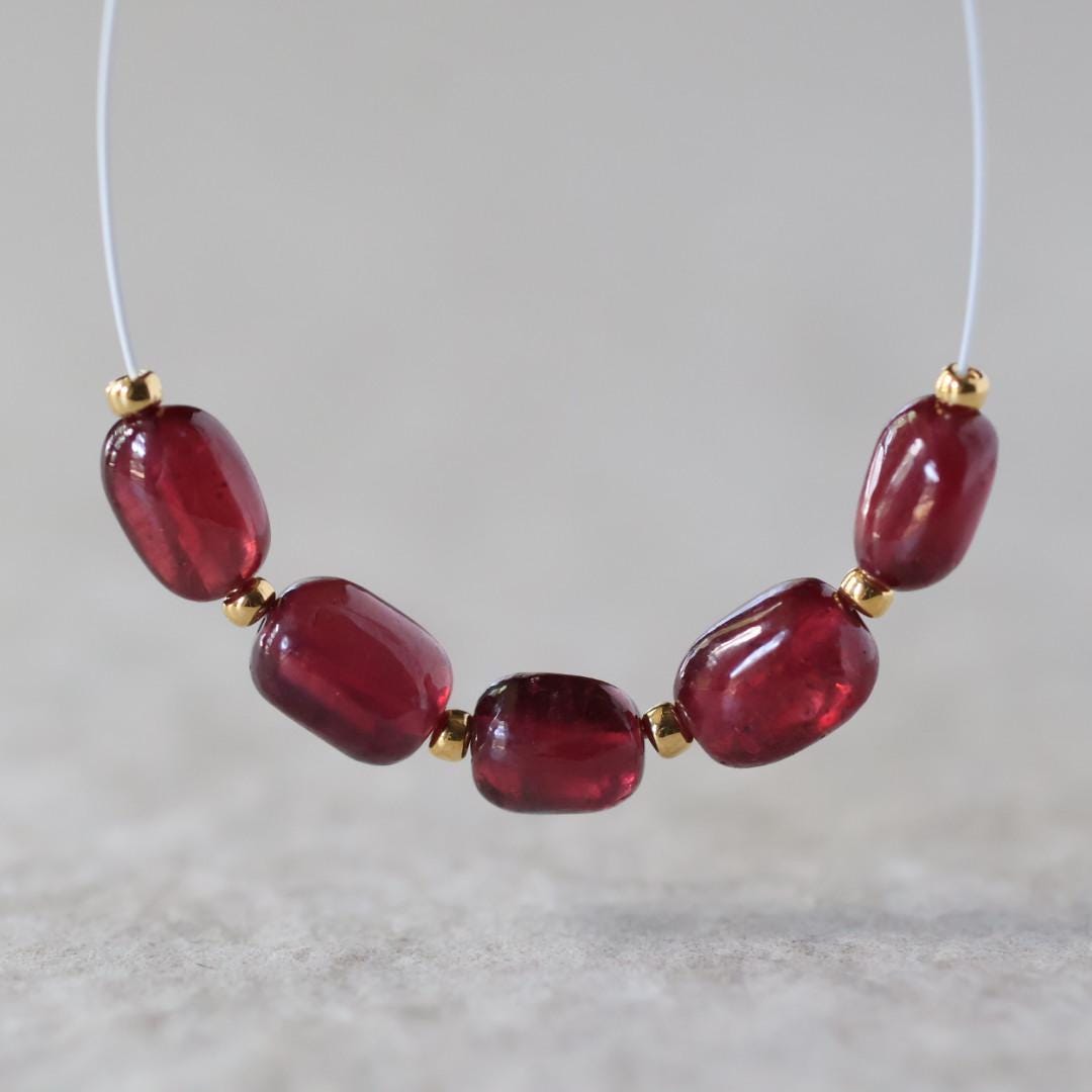 6mm Ruby Oval x Beads – Smooth Oval Natural Gemstone