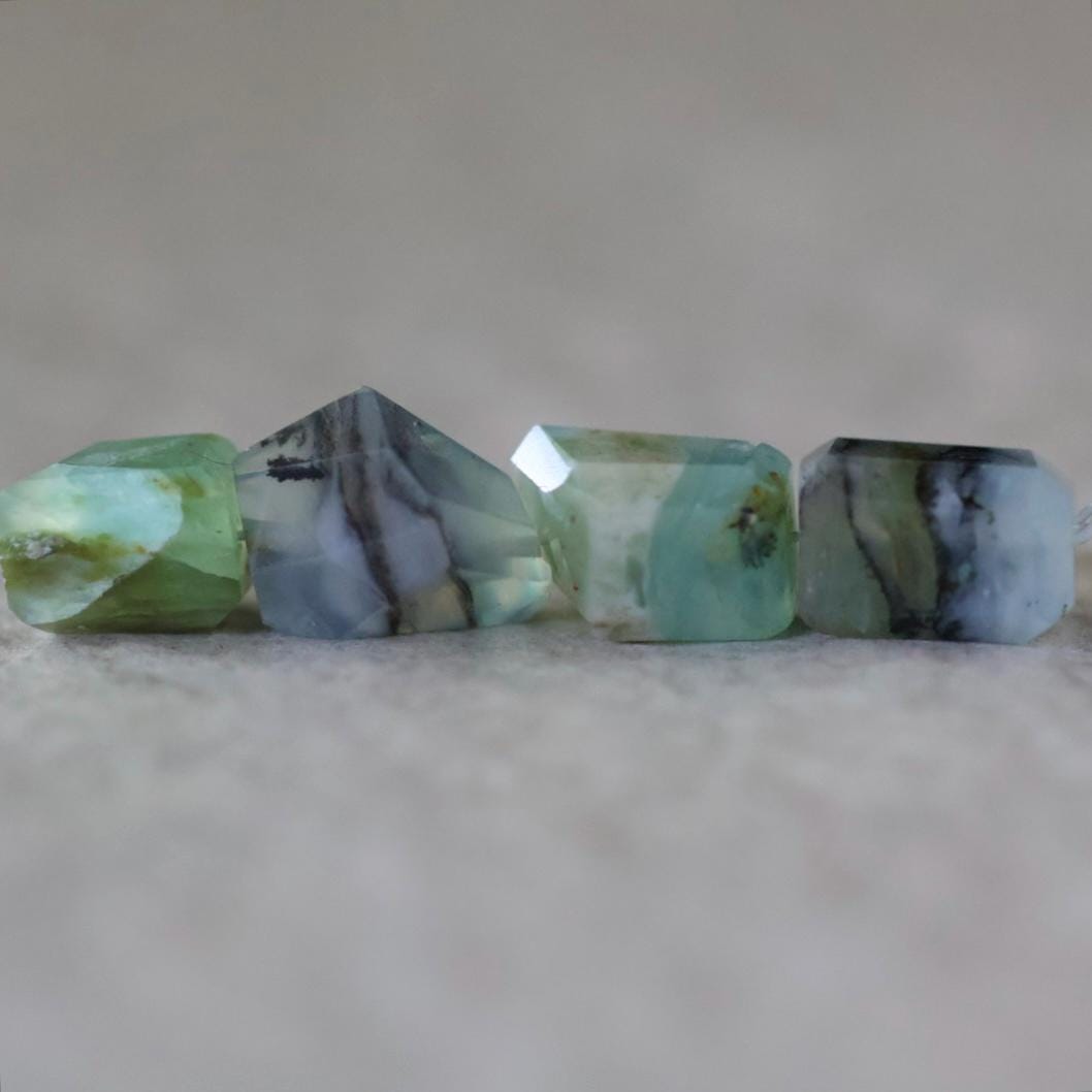 Peruvian Green Opal Nugget Beads Freeform Chunks 4 Pcs Opal Genuine Gemstone Beads Natural Opal for Jewelry Making Beading Craft Gift Beads