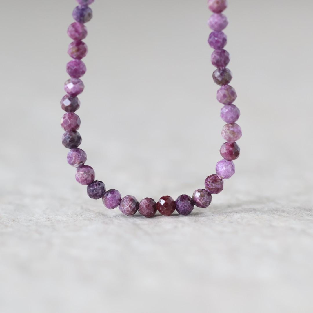 Rare 3mm Stichtite Faceted Round Beads 15"