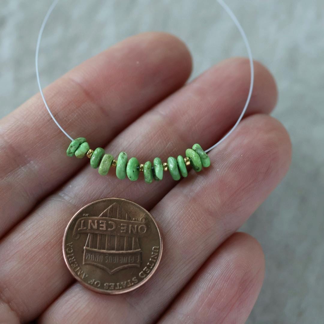 Rare Canada Gaspeite Chip Beads Nuggets Smooth 4-5mm 12 PCs Natural Green Gemstone Beads for DIY Jewelry Making Earrings Supplies