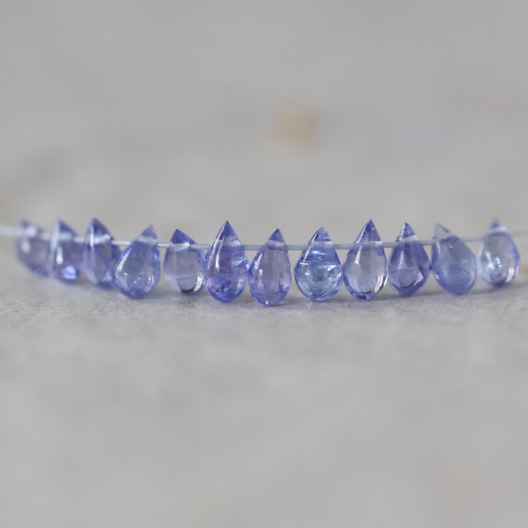 Tiny 3mm AAA Tanzanite Beads Smooth Drops Briolette 9 Pcs Natural Purple Gemstone for DIY Jewelry Making Necklace Earrings