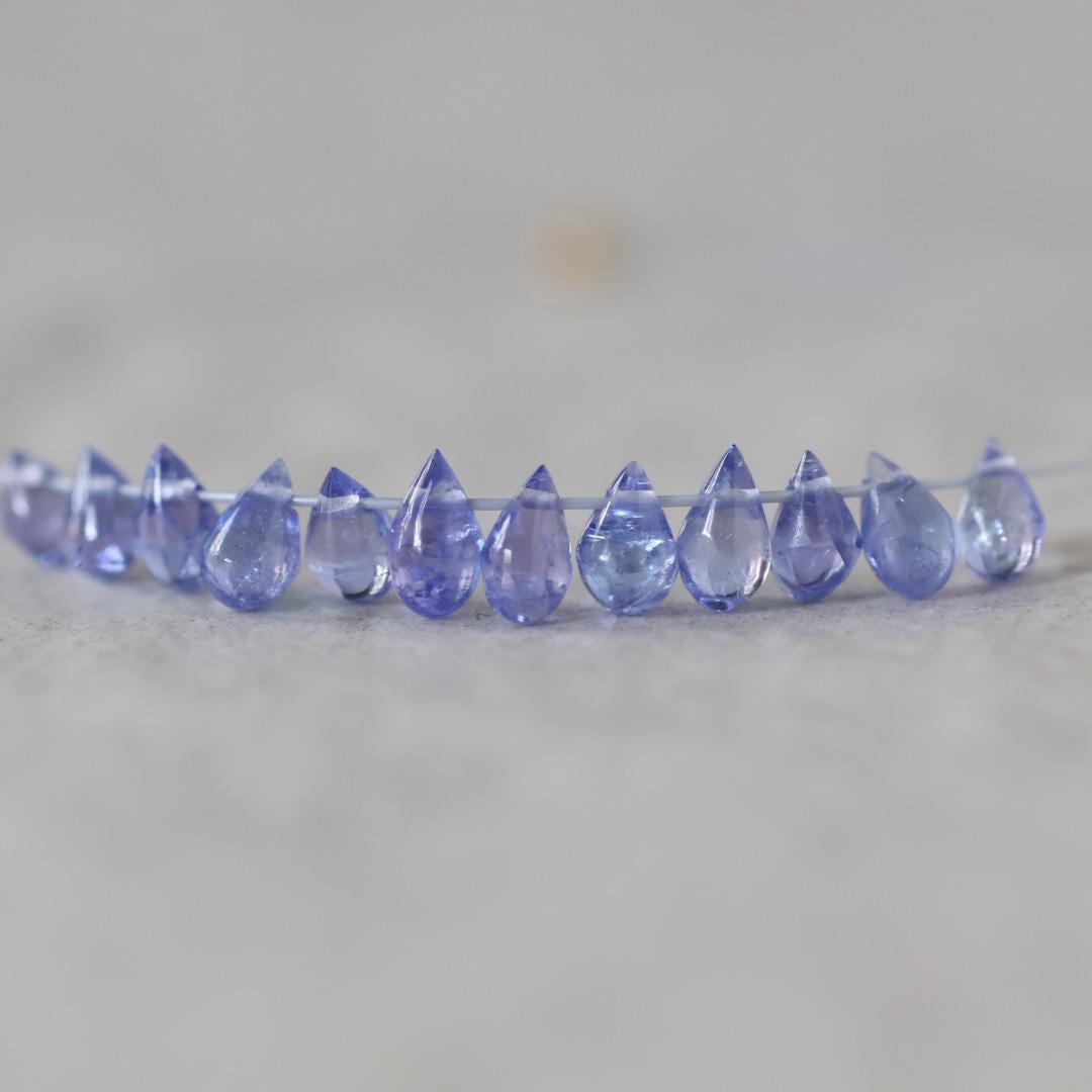Tiny 3mm AAA Tanzanite Beads Smooth Drops Briolette 9 Pcs Natural Purple Gemstone for DIY Jewelry Making Necklace Earrings