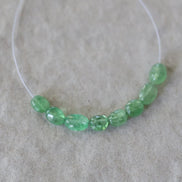 Tiny Natural Tsavorite Garnet Smooth Oval Beads 4-5mm Mini Nuggets Stone Green Gemstone Bead for DIY Jewelry Making