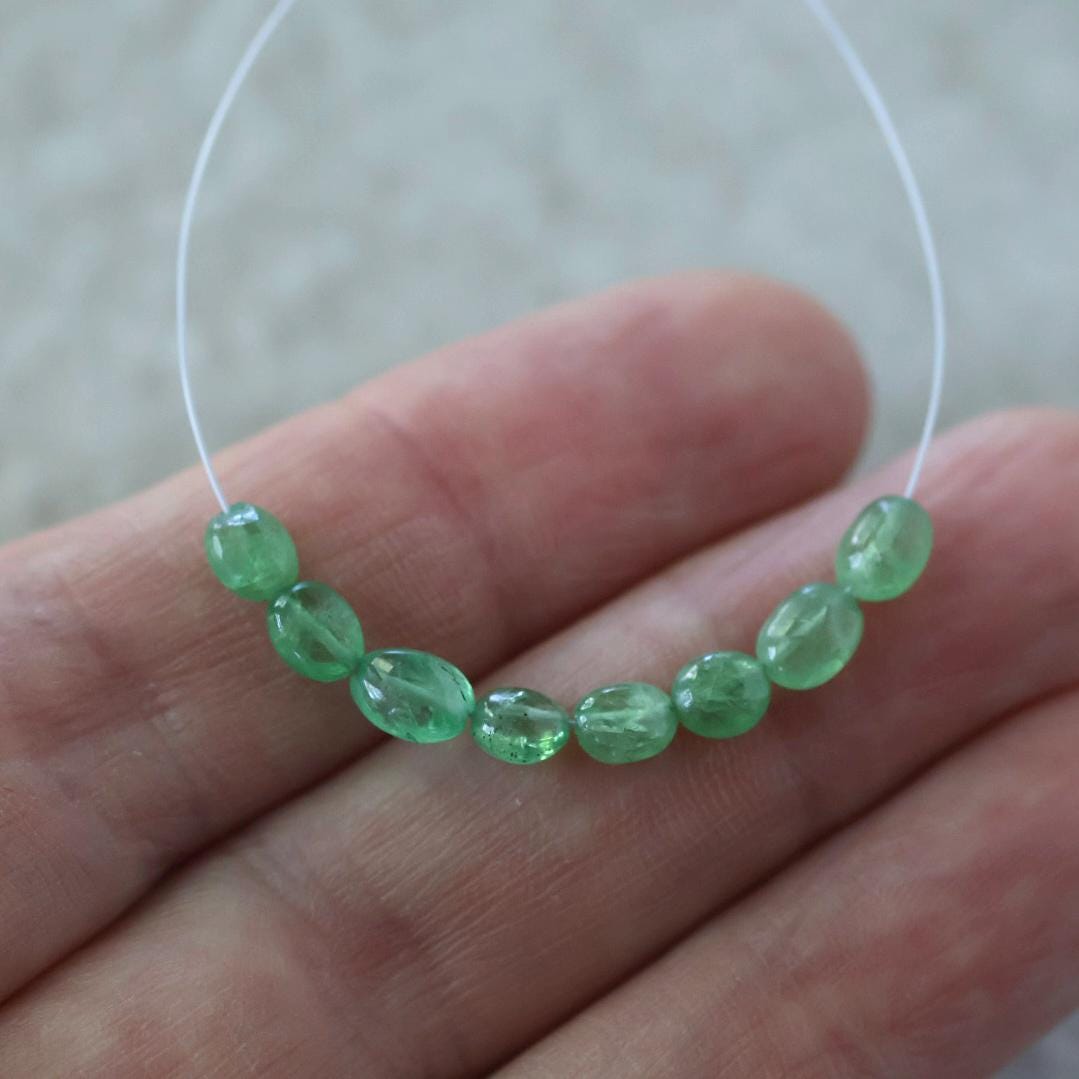 Tiny Natural Tsavorite Garnet Smooth Oval Beads 4-5mm Mini Nuggets Stone Green Gemstone Bead for DIY Jewelry Making