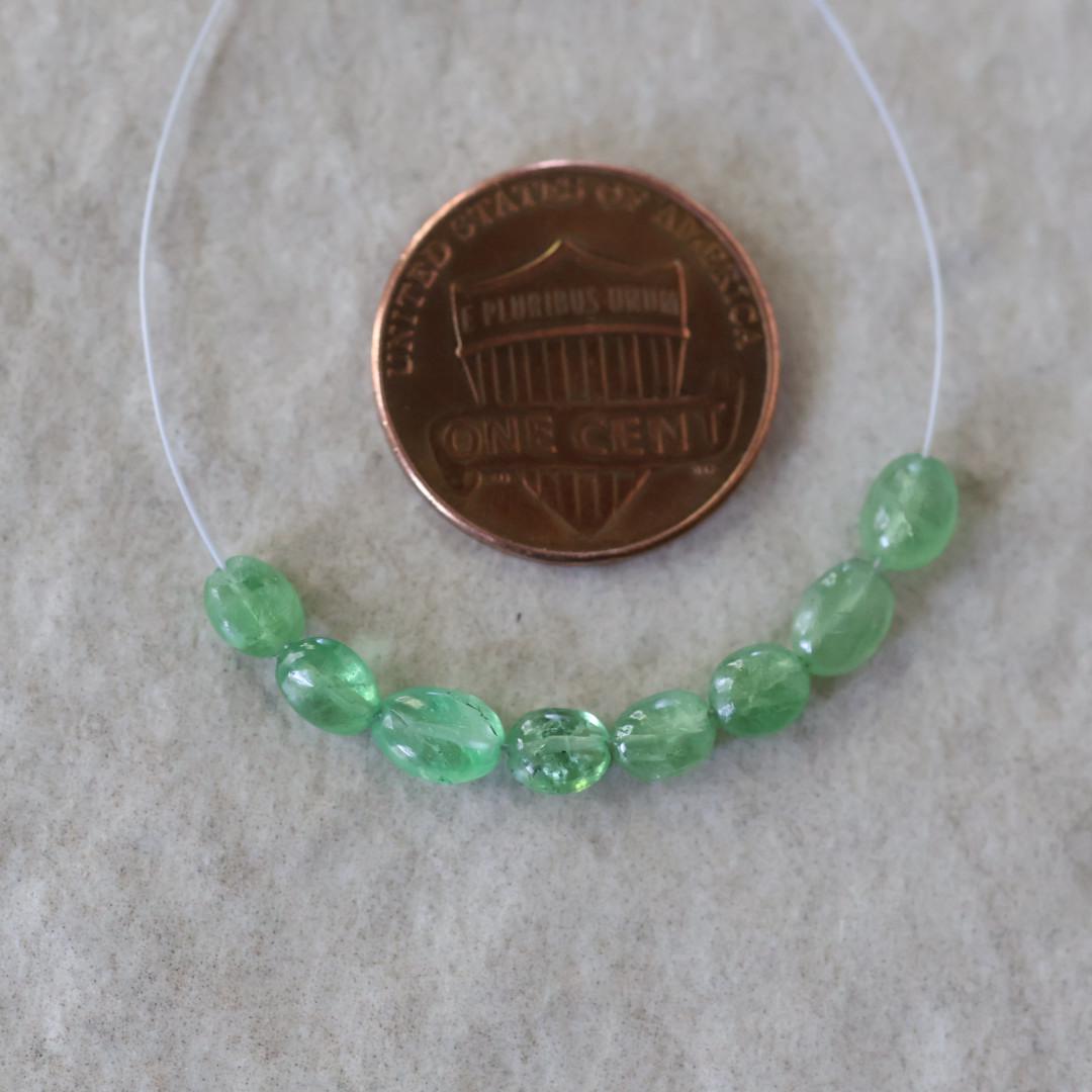 Tiny Natural Tsavorite Garnet Smooth Oval Beads 4-5mm Mini Nuggets Stone Green Gemstone Bead for DIY Jewelry Making